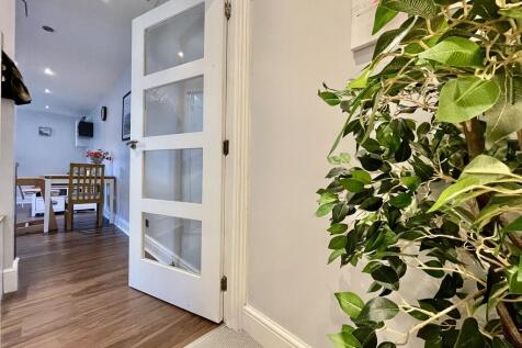 Entrance Landing ...
