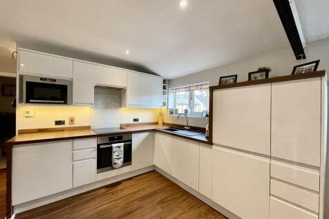Kitchen (1)