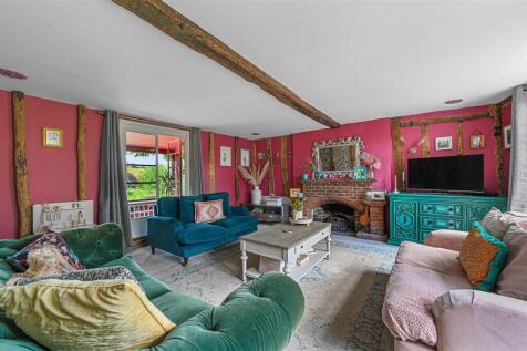 PT-RED-CherryTreeCottage-18.JPG