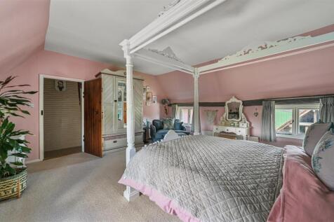 PT-RED-CherryTreeCottage-9.JPG