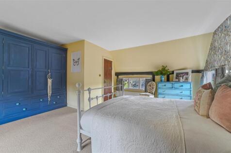 PT-RED-CherryTreeCottage-13.JPG