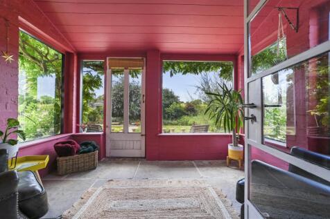 PT-RED-CherryTreeCottage-20.JPG