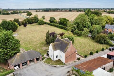 dji_fly_20250821_130206_768_1755777785717_photo_op