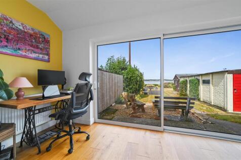 PT-RUP-8HarwichRd-20.jpg