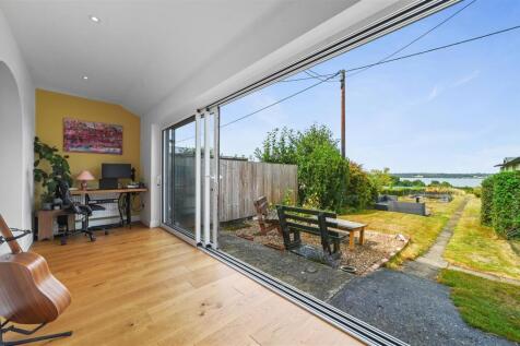 PT-RUP-8HarwichRd-22.jpg