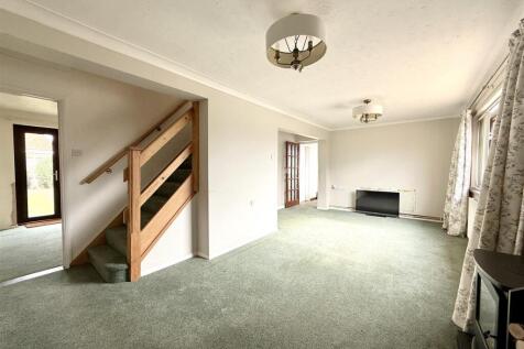 Living Room.jpg