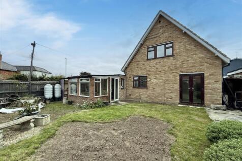 Rear Garden.jpg