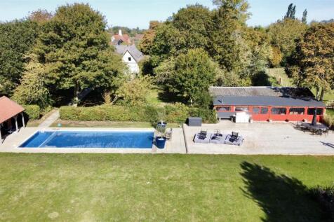 dji_fly_20250925_140002_809_1758805457512_photo_op