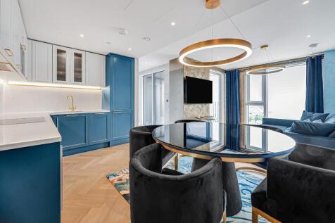 Open Plan Lounge - Kitchen