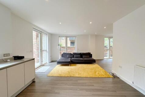 Reception/Kitchen