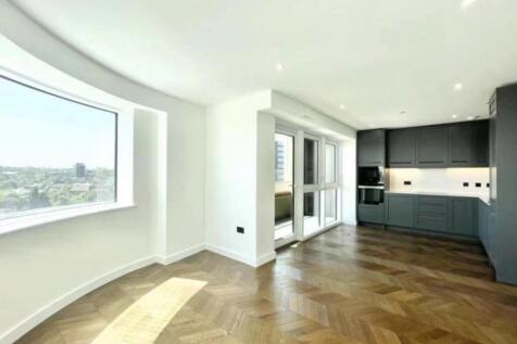 Reception/Kitchen