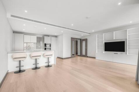 Open Plan Lounge / Kitchen