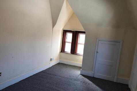 1 Bedroom 2nd Floor Flat