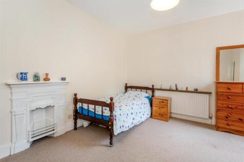 8651454-interior14.jpg