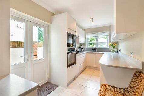 8653260-interior09.jpg