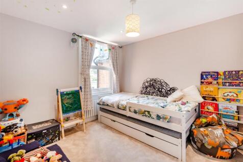 8653382-interior08.jpg