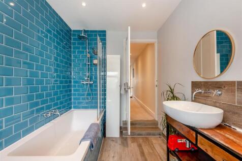 8653382-interior11.jpg