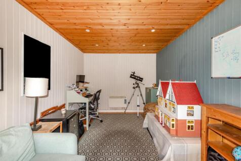 8653382-interior20.jpg