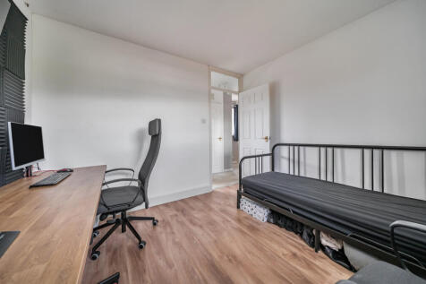 137660215690b7262b2e4d