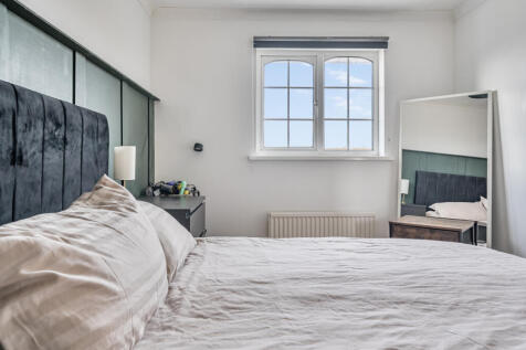 137660218690b729fab4b3