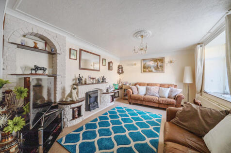 1385219156925813649a7d