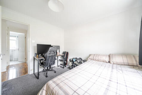 1369469-16-68efaf...