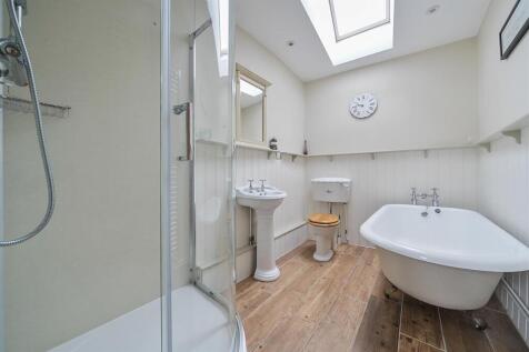 Cottage Bathroom