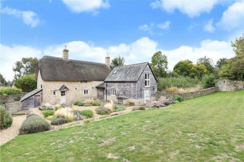 Well Cottage Back shot.jpg