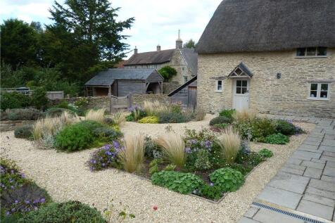 Patio - Well Cottage.jpg