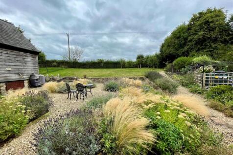 Garden - Well Cottage.jpg