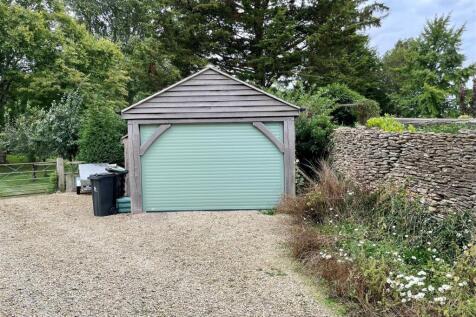 Car port - Well Cottage.jpg