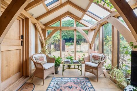 Summer room