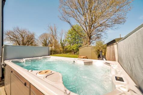 Swim spa