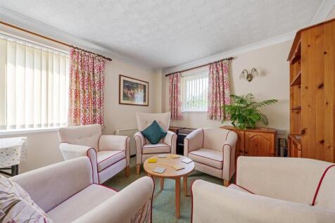 Communal Lounge