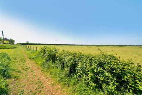 Rear footpath