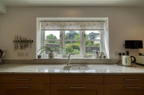 Kitchen window