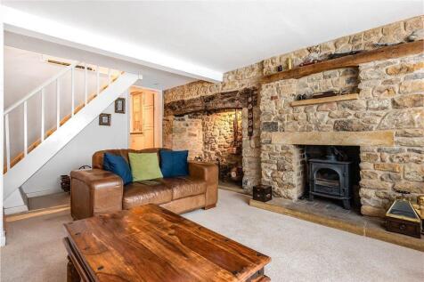 Living Room 3.jpg