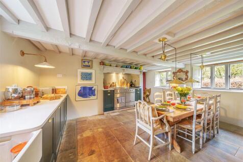 Kitchen diner