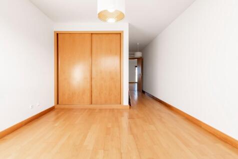 4 Bedroom Duplex