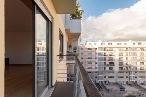 4 Bedroom Duplex