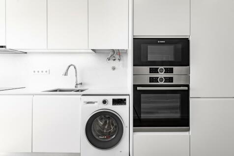4 Bedroom Flat