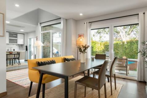 4&#43;1 Bedroom Villa