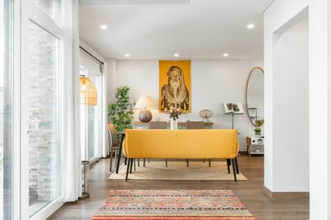 4&#43;1 Bedroom Villa