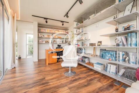 Property Image 35