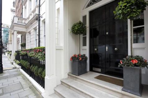 Private Entrance