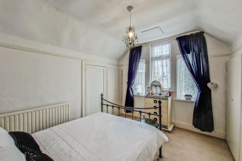 double bedroom