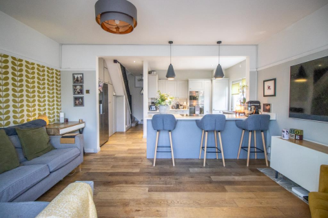 Kitchen/Family Room