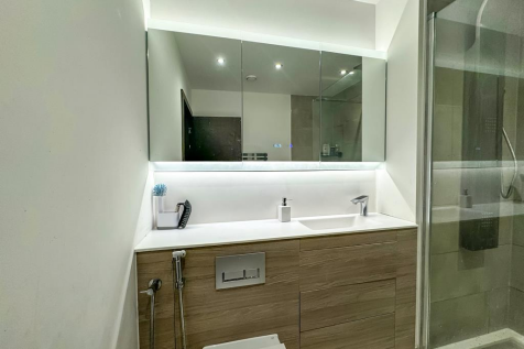 Ensuite