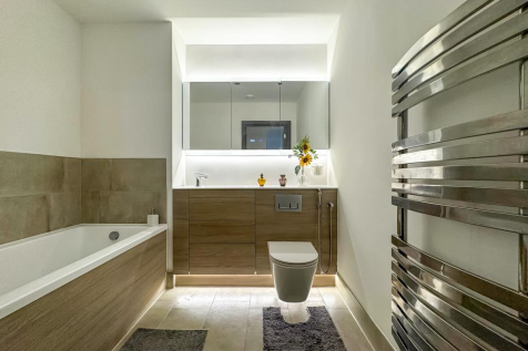 Ensuite