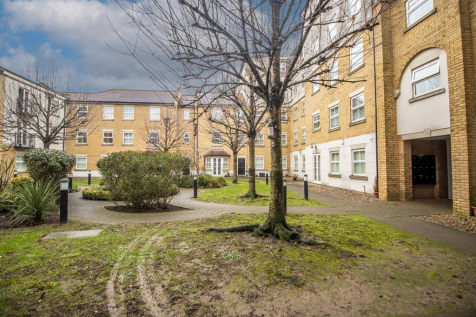 Communal Grounds